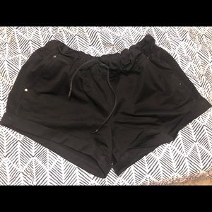 Lululemon women’s shorts